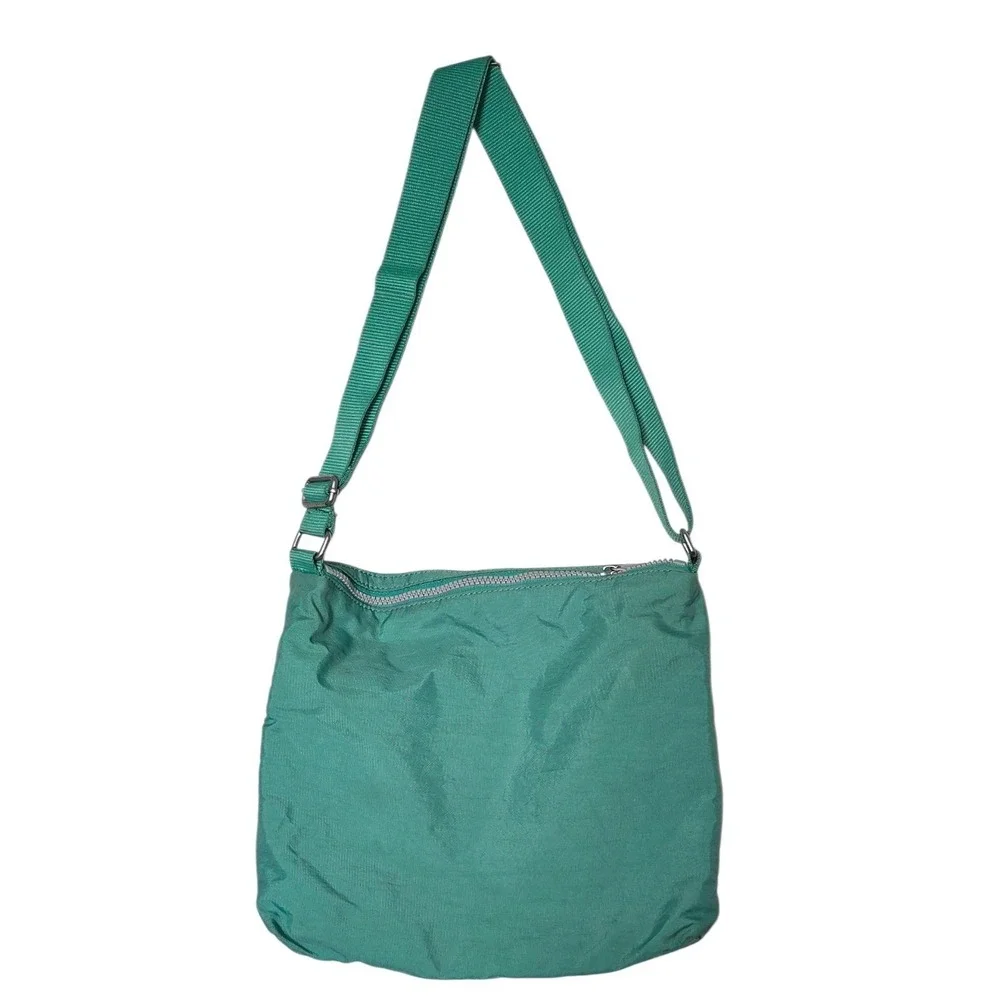 Baggallini Out and About Crossbody Bag Green 10x11 Travel Purse Organizer Pocket